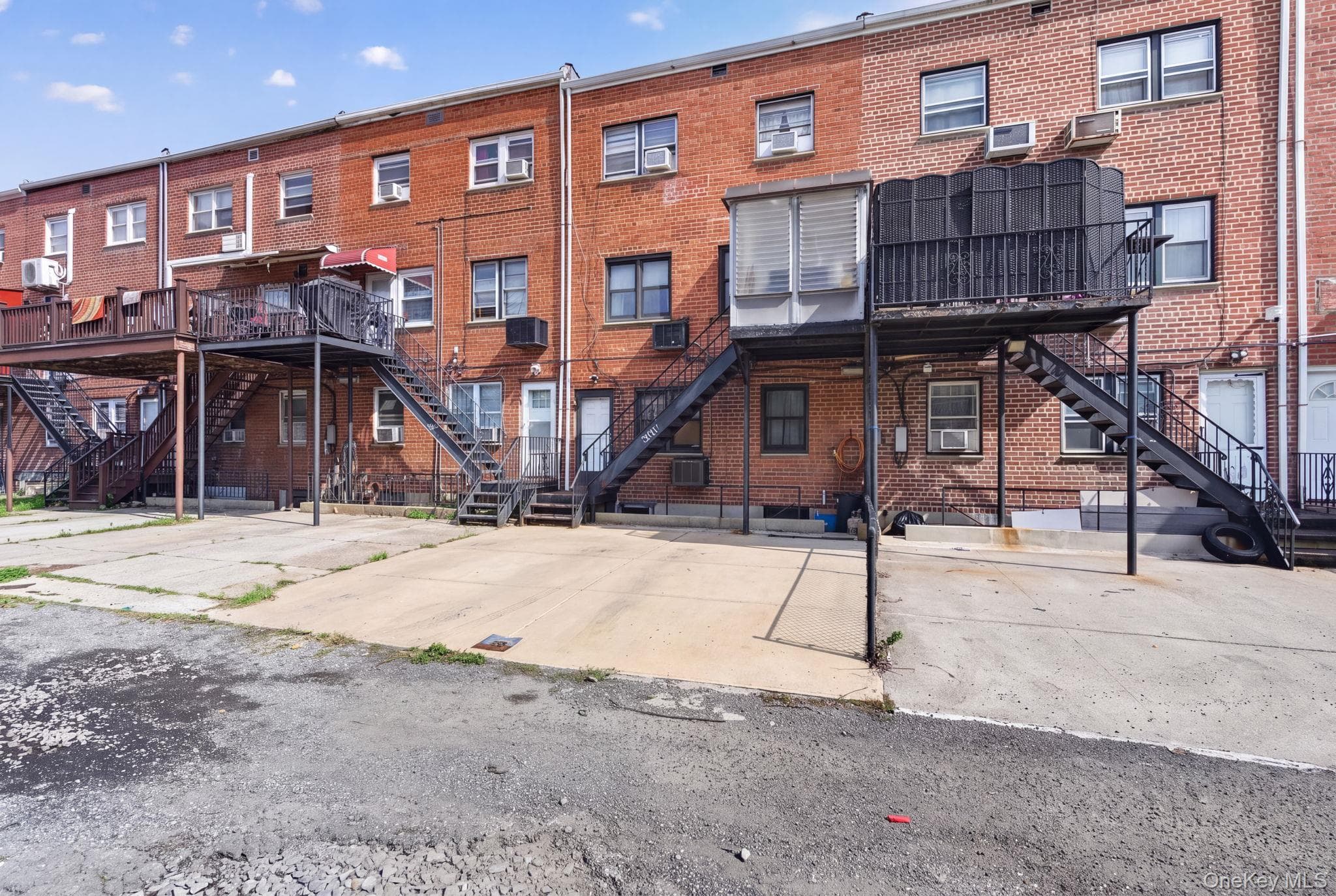 2462 Bragg Street thumbnail 42