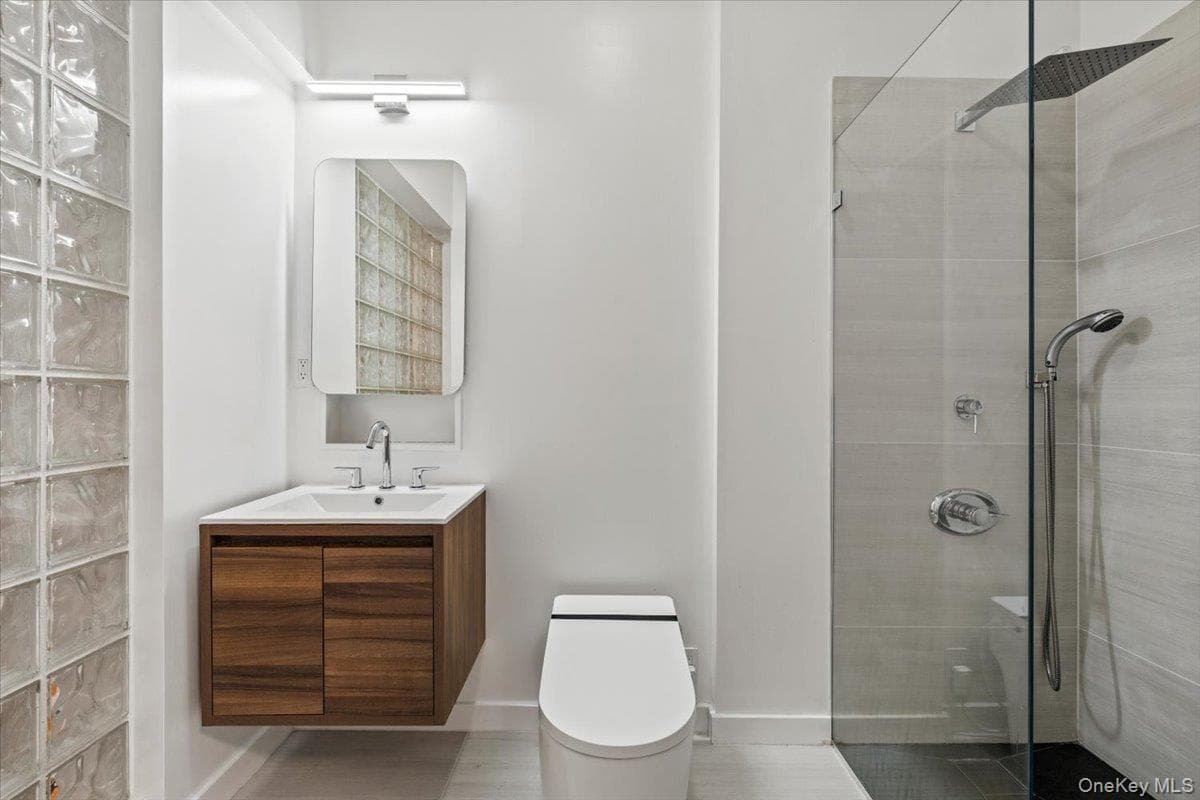 150 Pinecrest Drive thumbnail 24