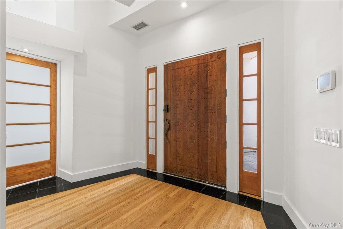 150 Pinecrest Drive thumbnail 11