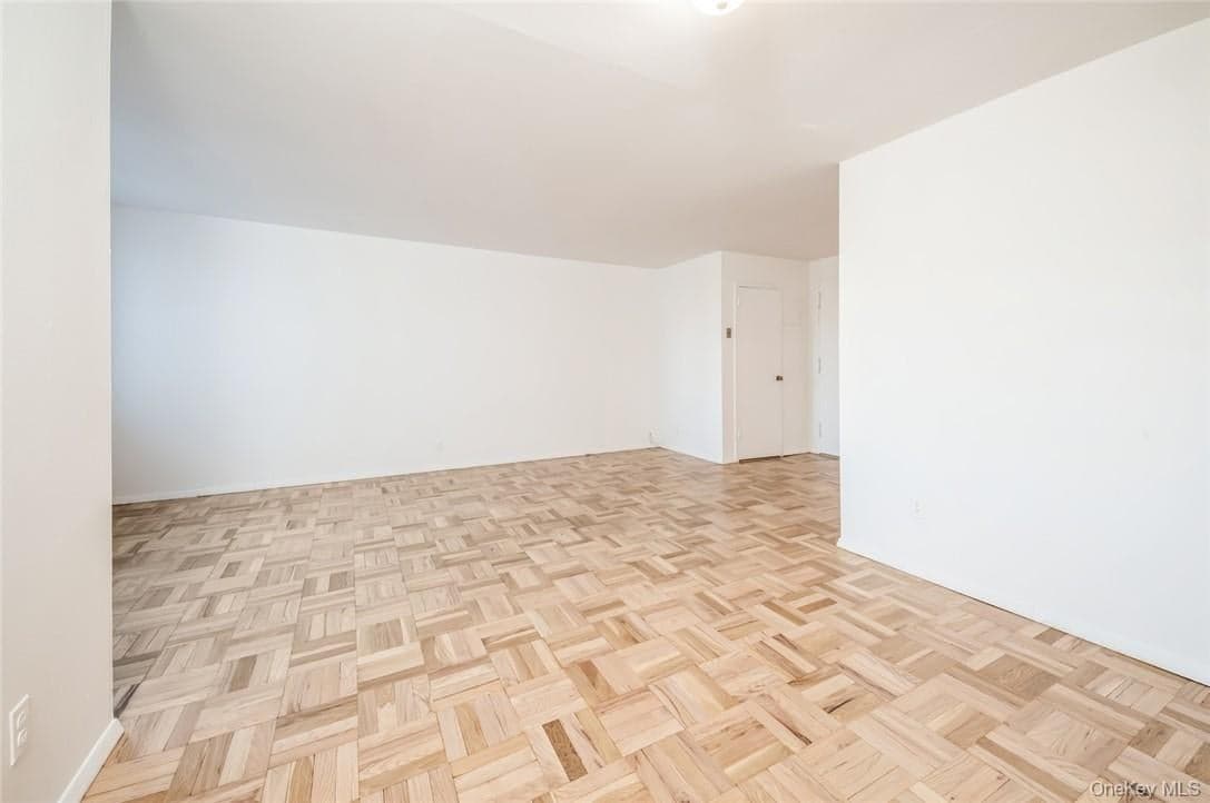 499 N Broadway Unit: 3A thumbnail 14
