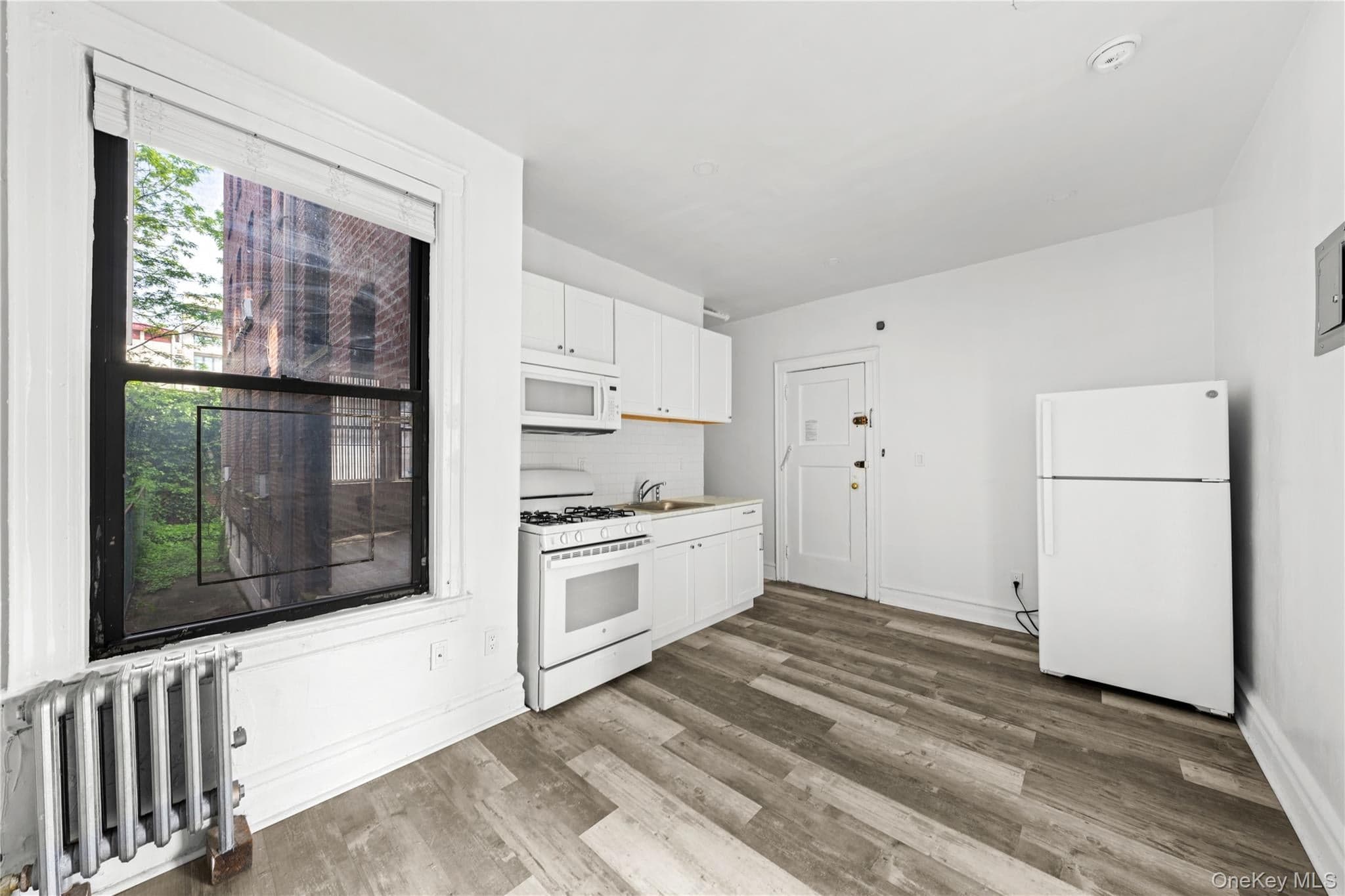 36-25 30th Street thumbnail 22