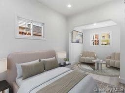 21-52 48th Street thumbnail 2