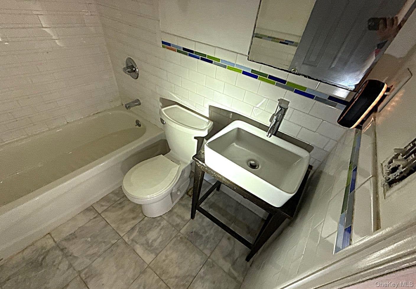 175-28 89th Avenue Unit: C thumbnail 9
