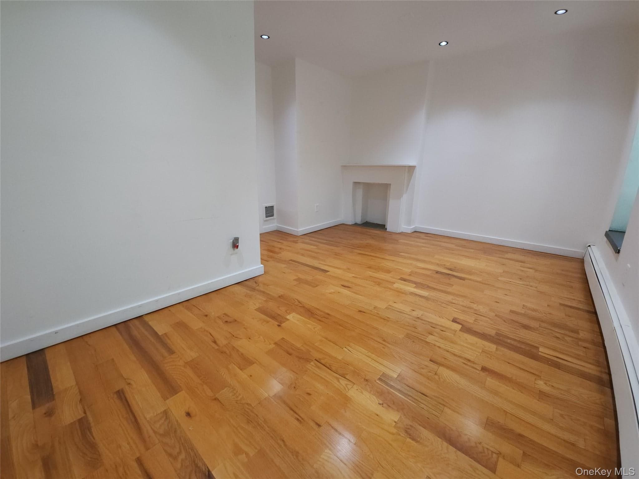 345 Quincy Street Unit: A thumbnail 16