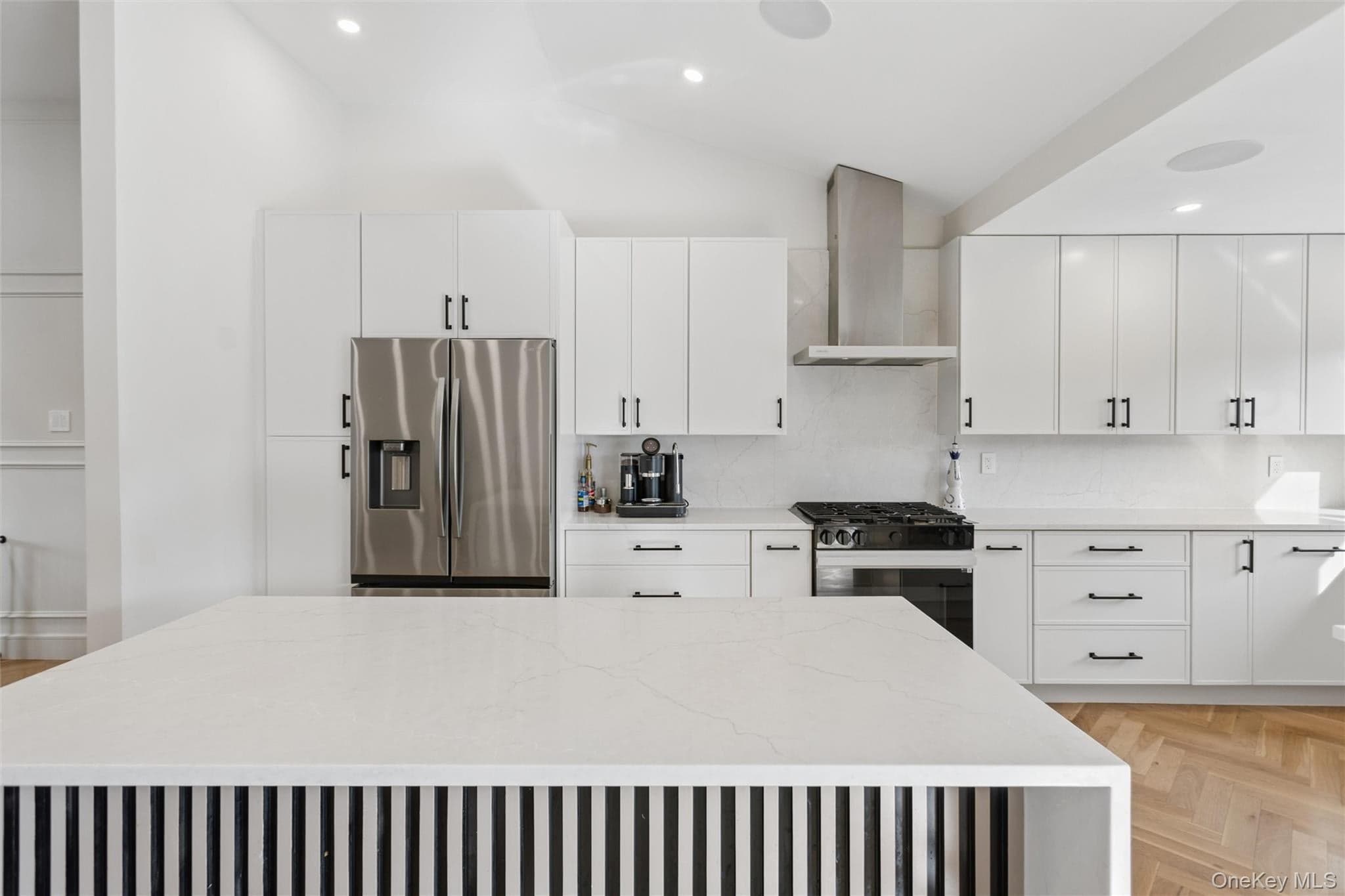 716 Oakland Avenue thumbnail 5