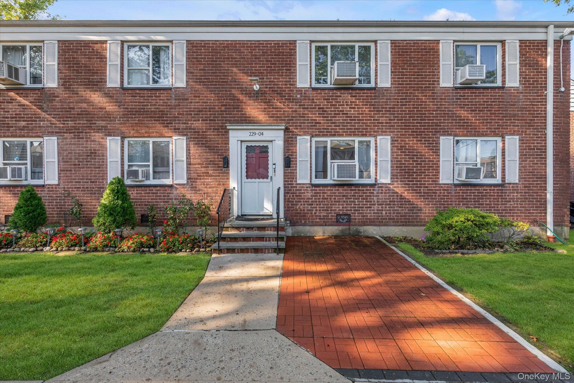 229-04 Hillside Avenue Unit: 1st Floor, Queens Village