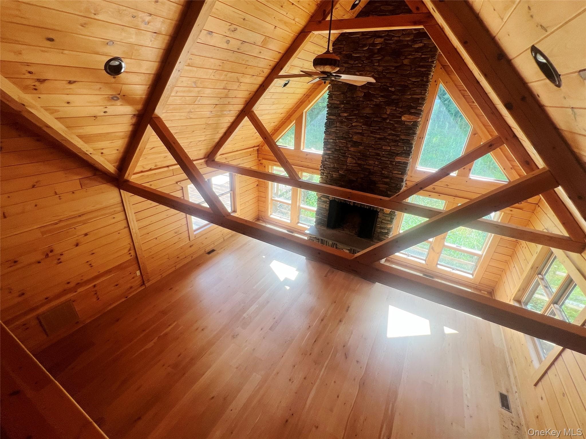 10 Eaglewood Vista Lane thumbnail 8