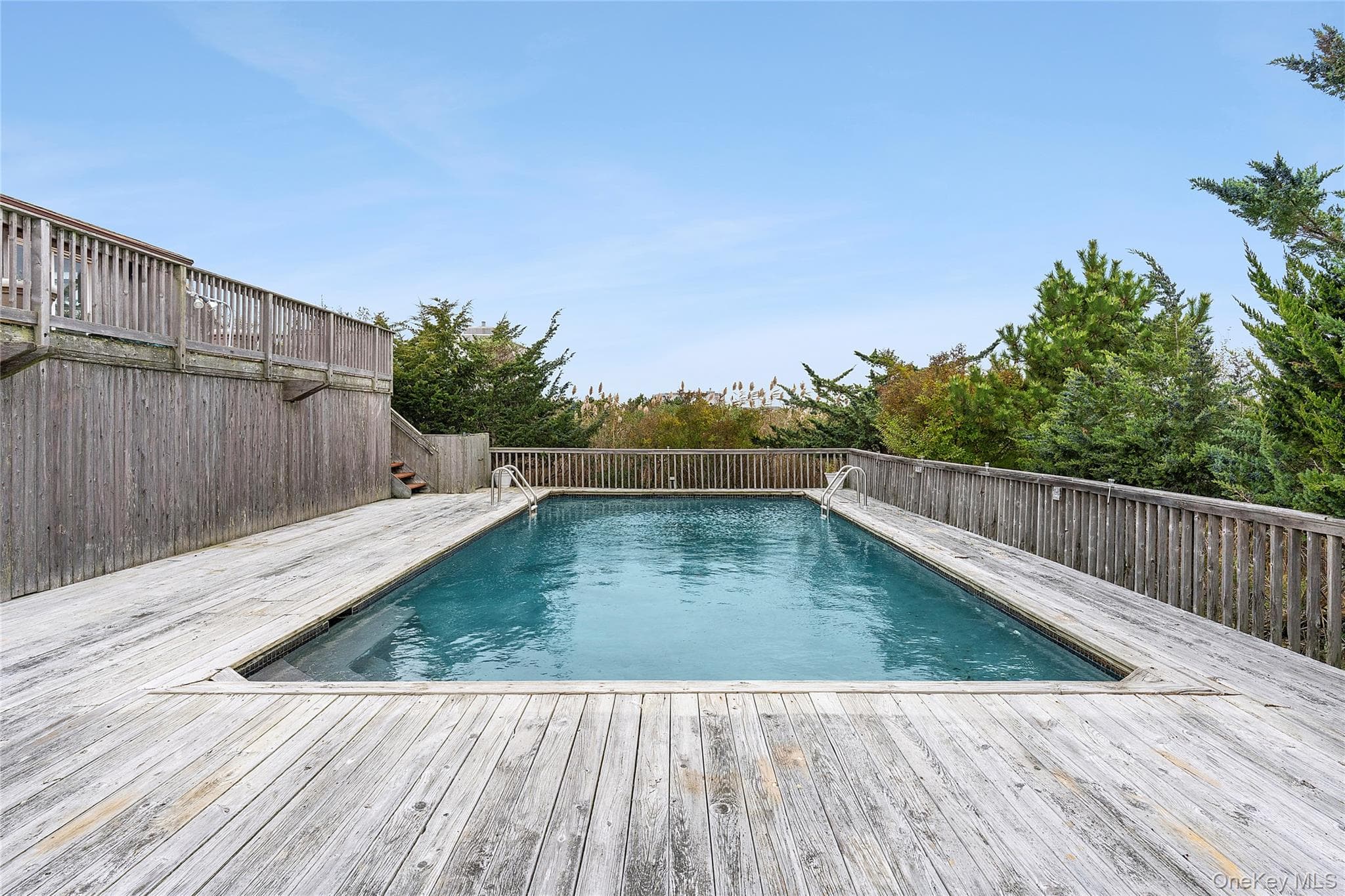 542 Dune Road thumbnail 15