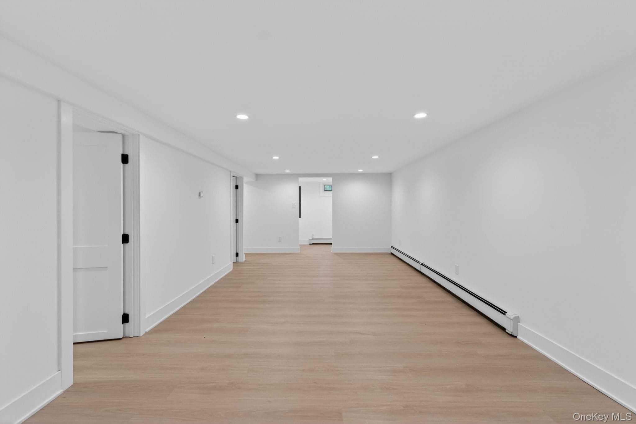 85 Kenneth Avenue thumbnail 24