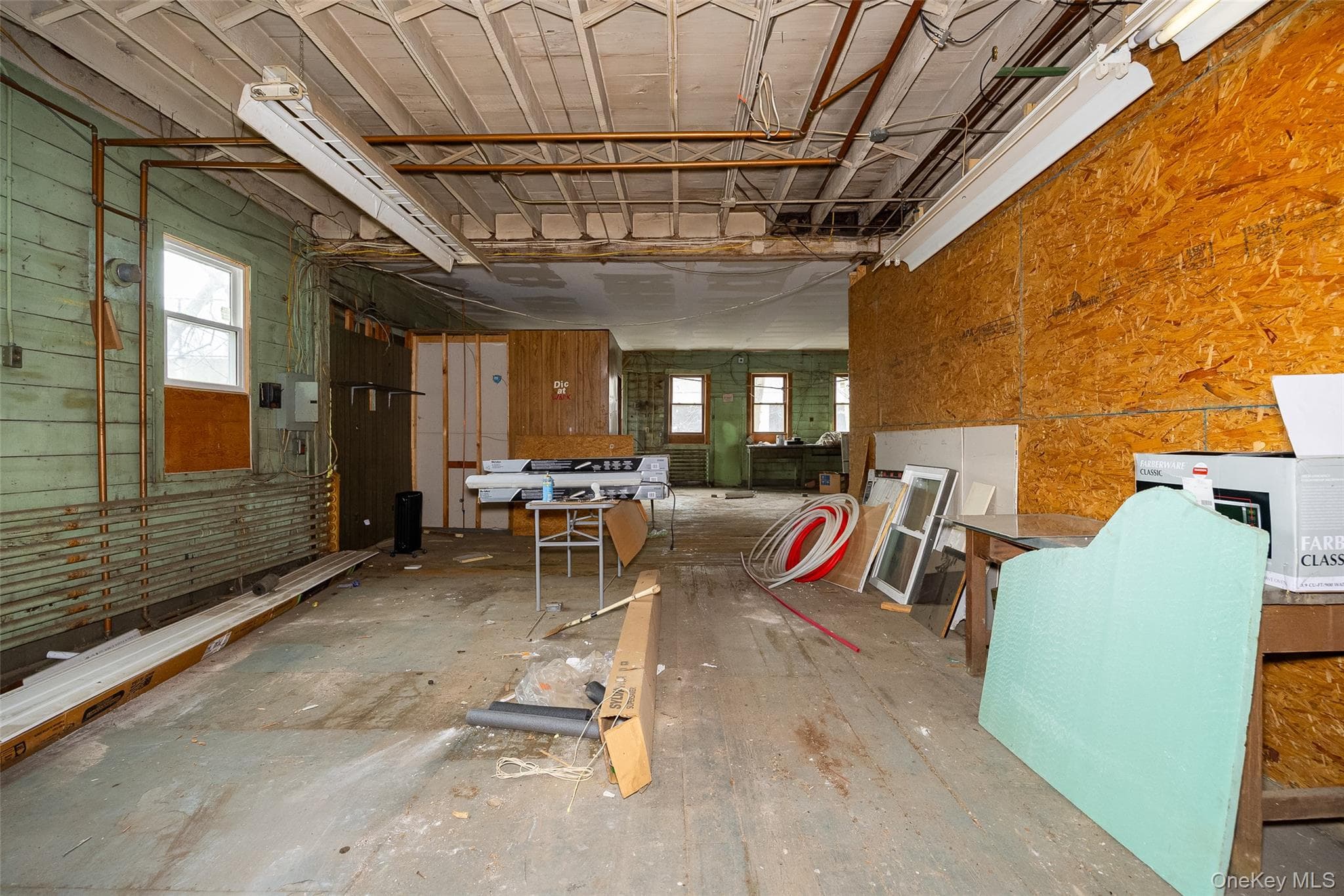 24-28 Vineyard Avenue thumbnail 27
