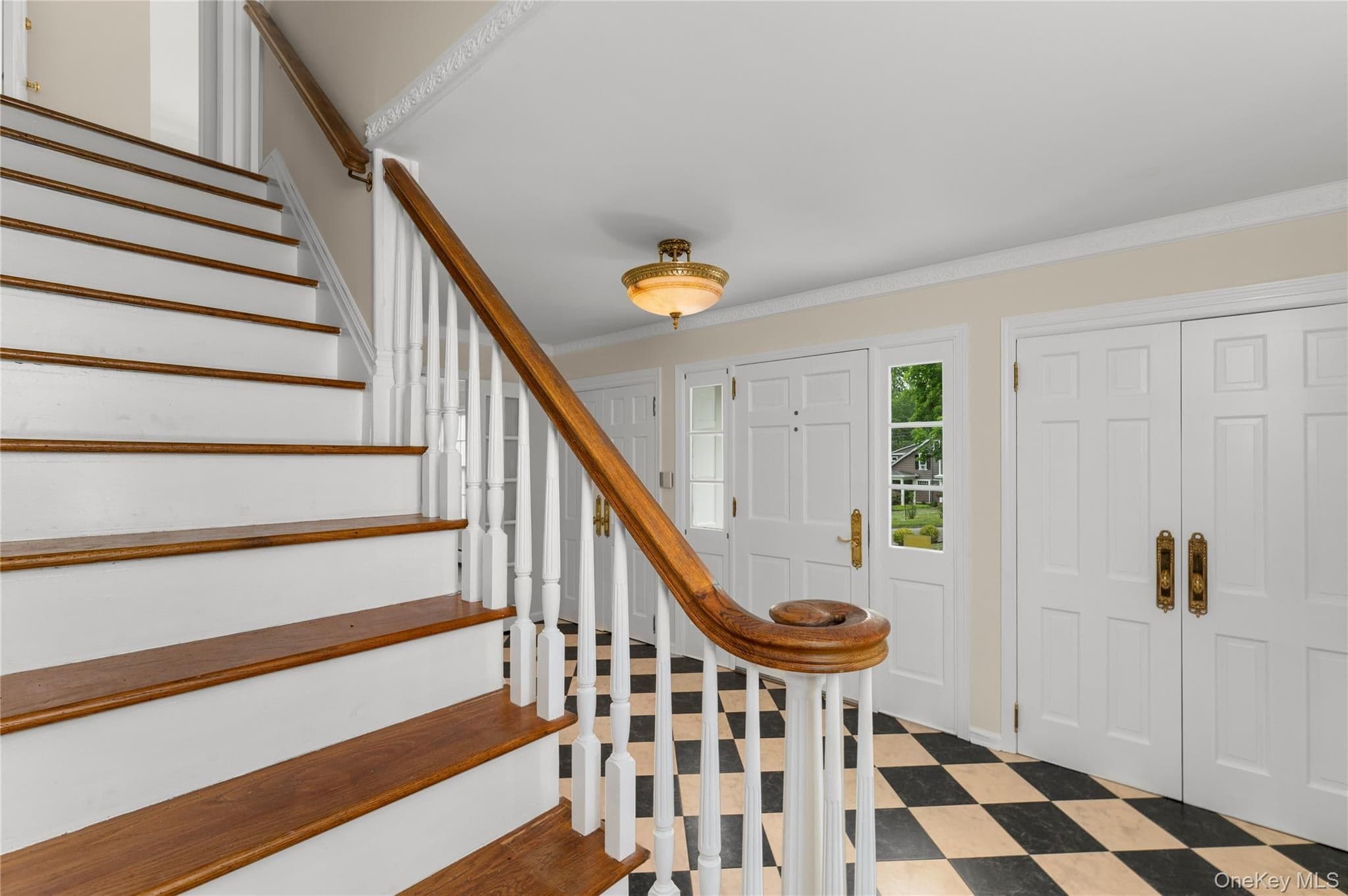 102 Birchwood Avenue thumbnail 22