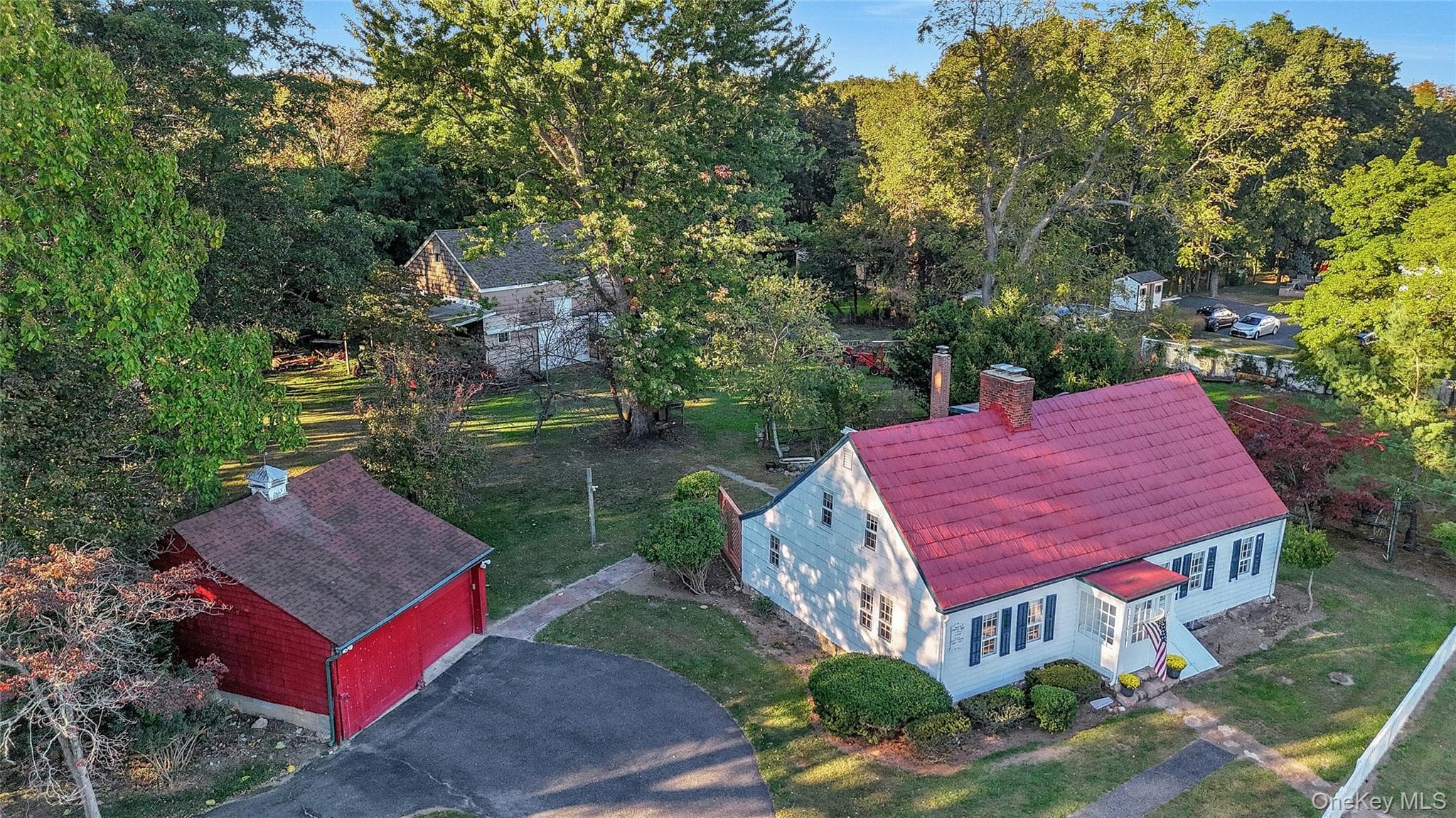 147 N Country Road thumbnail 15