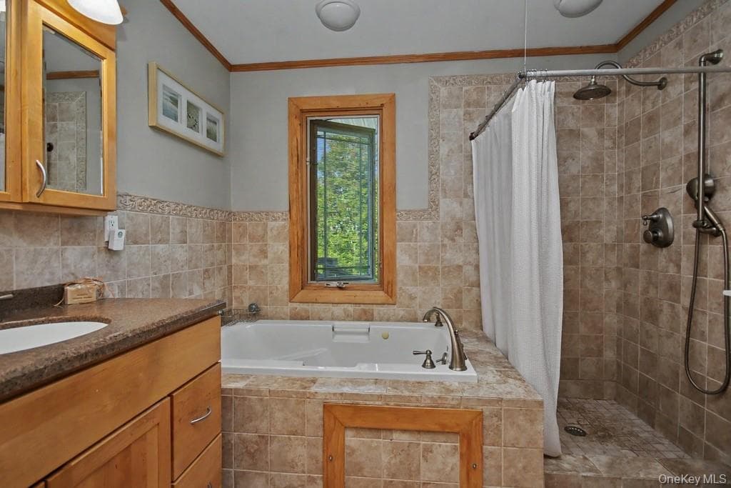 105 Cold Spring Road thumbnail 21