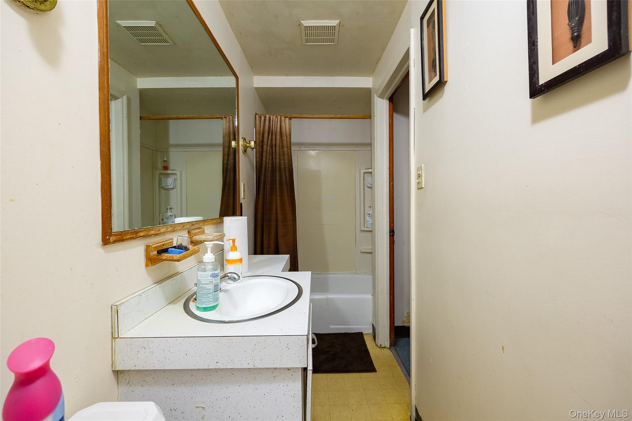 81 Vineyard Avenue thumbnail 37
