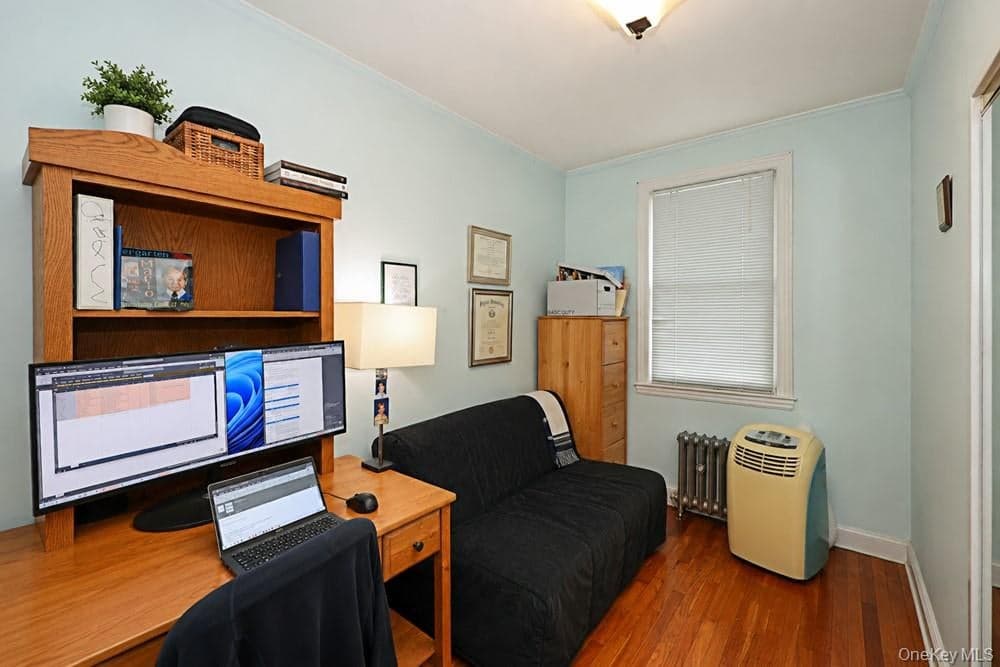 25-30 36th Avenue thumbnail 17