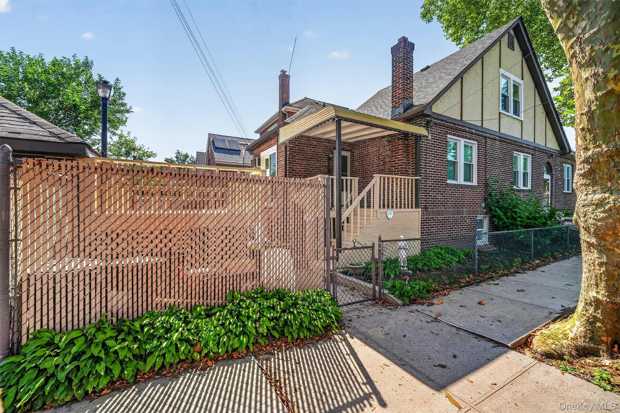 2400 Morgan Avenue thumbnail 4