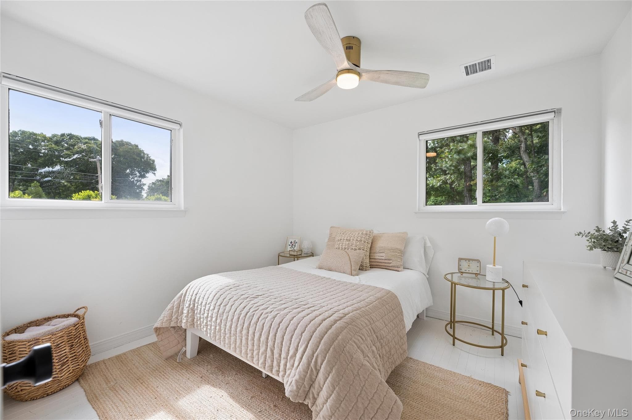 138 W Tiana Road thumbnail 12