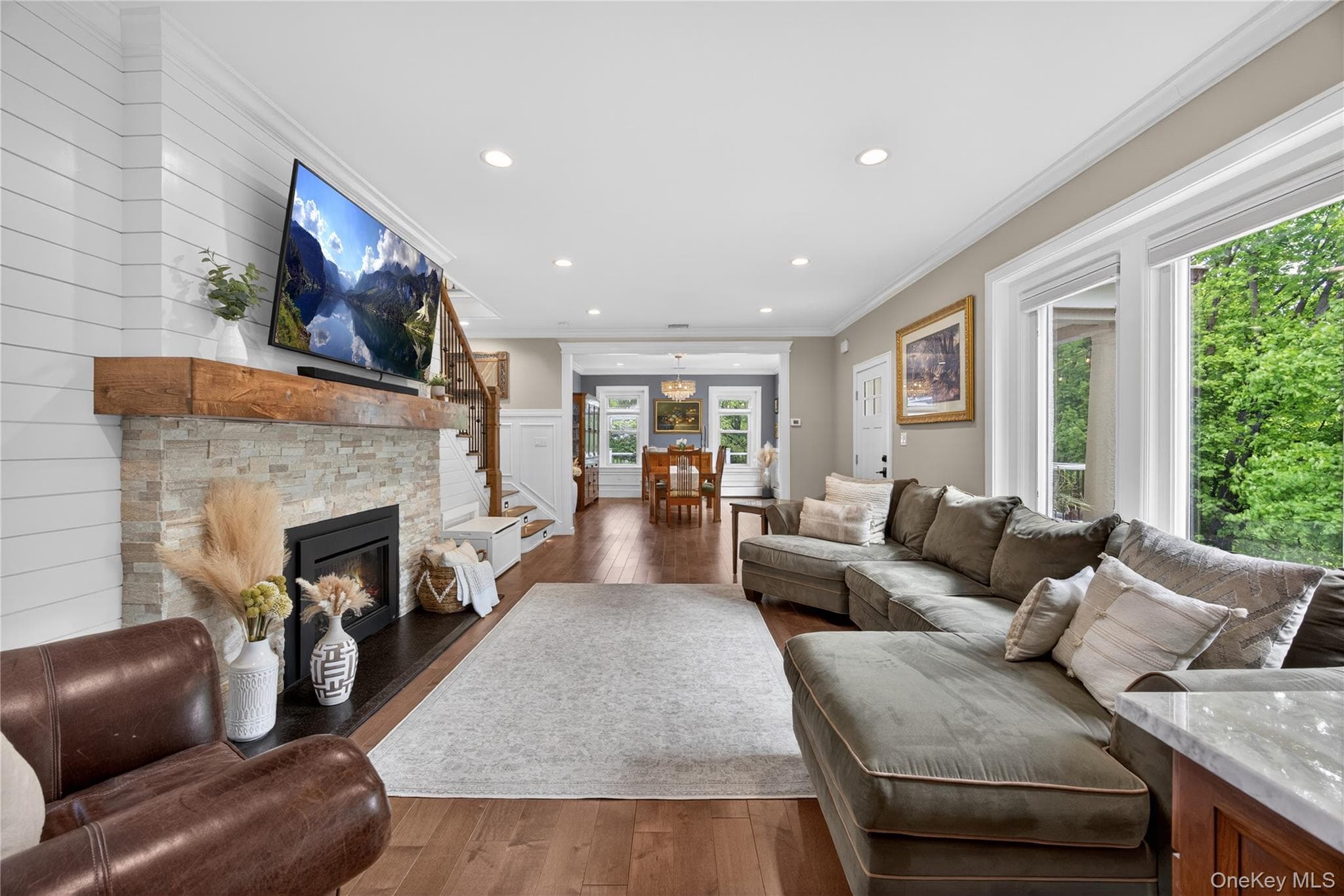 109 W Park Avenue thumbnail 22
