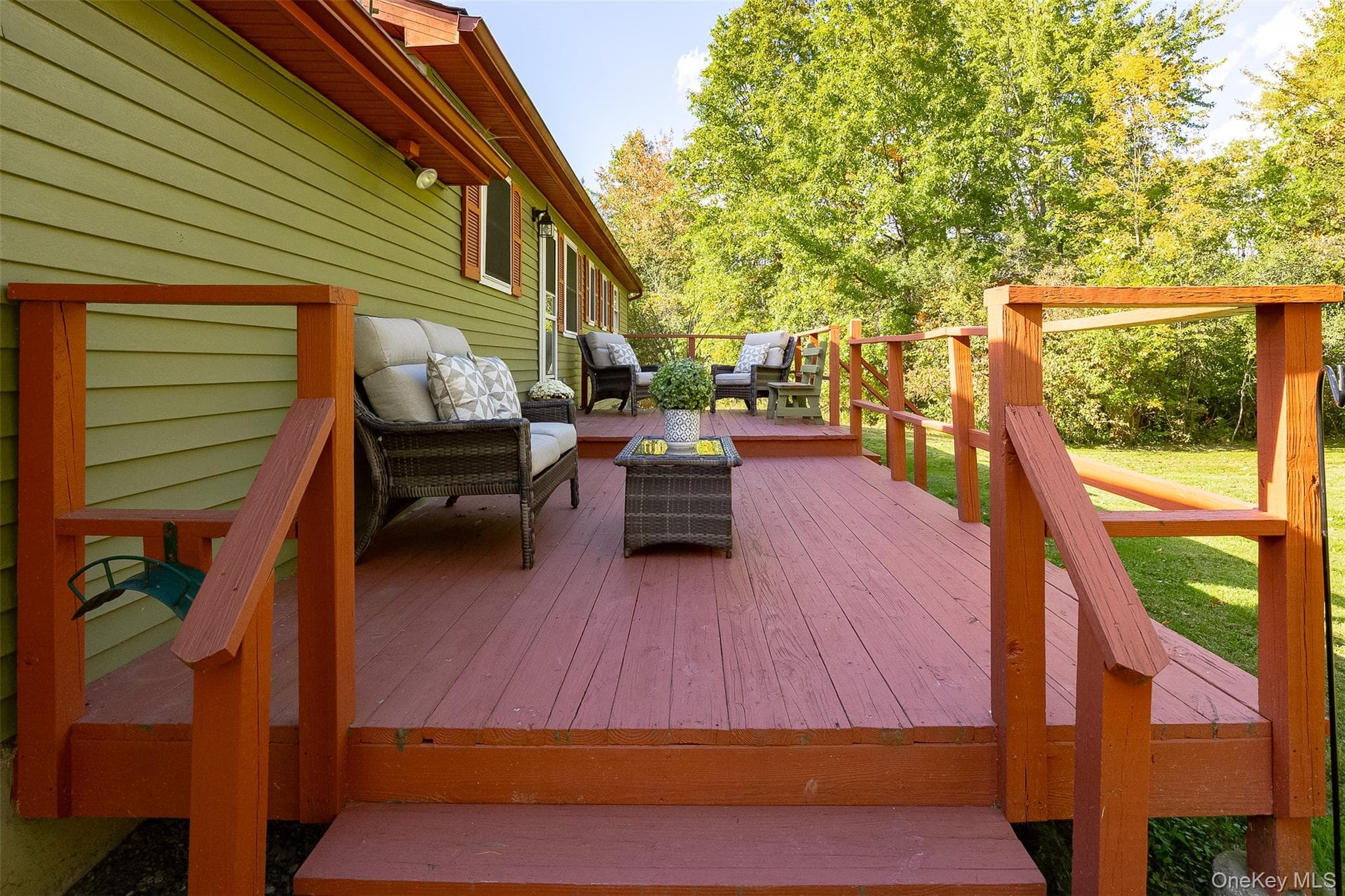 15 Elizabeth Drive thumbnail 18