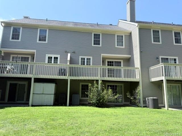 3905 Buttonwood Lane thumbnail 5