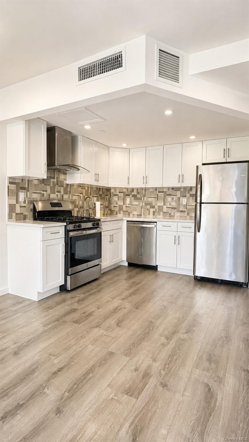 21410 15th Avenue Unit: 2F thumbnail 3