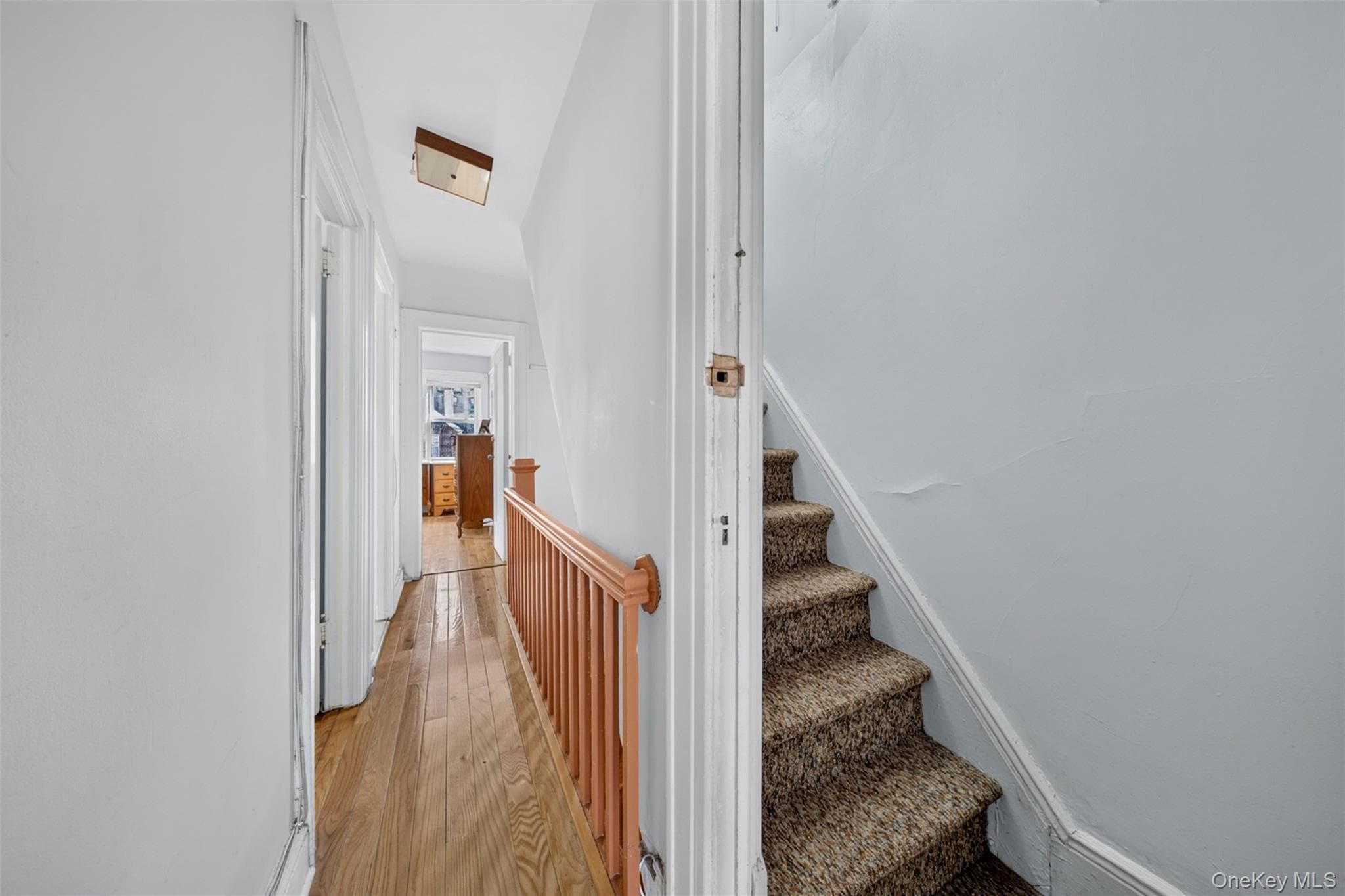 4084 Denman Street thumbnail 17