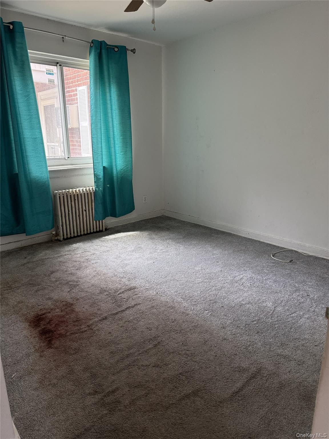 76-33 Commonwealth Boulevard Unit: A thumbnail 5