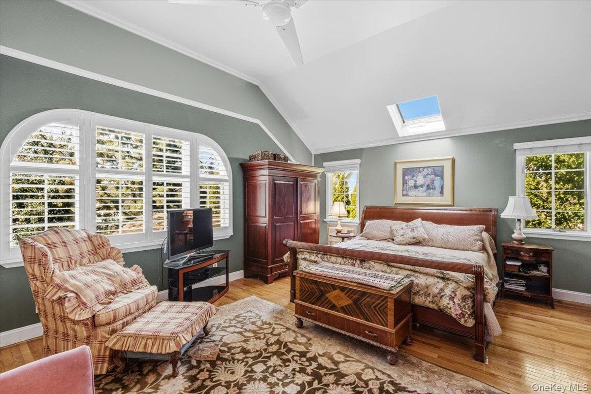 16 Stuart Avenue thumbnail 17