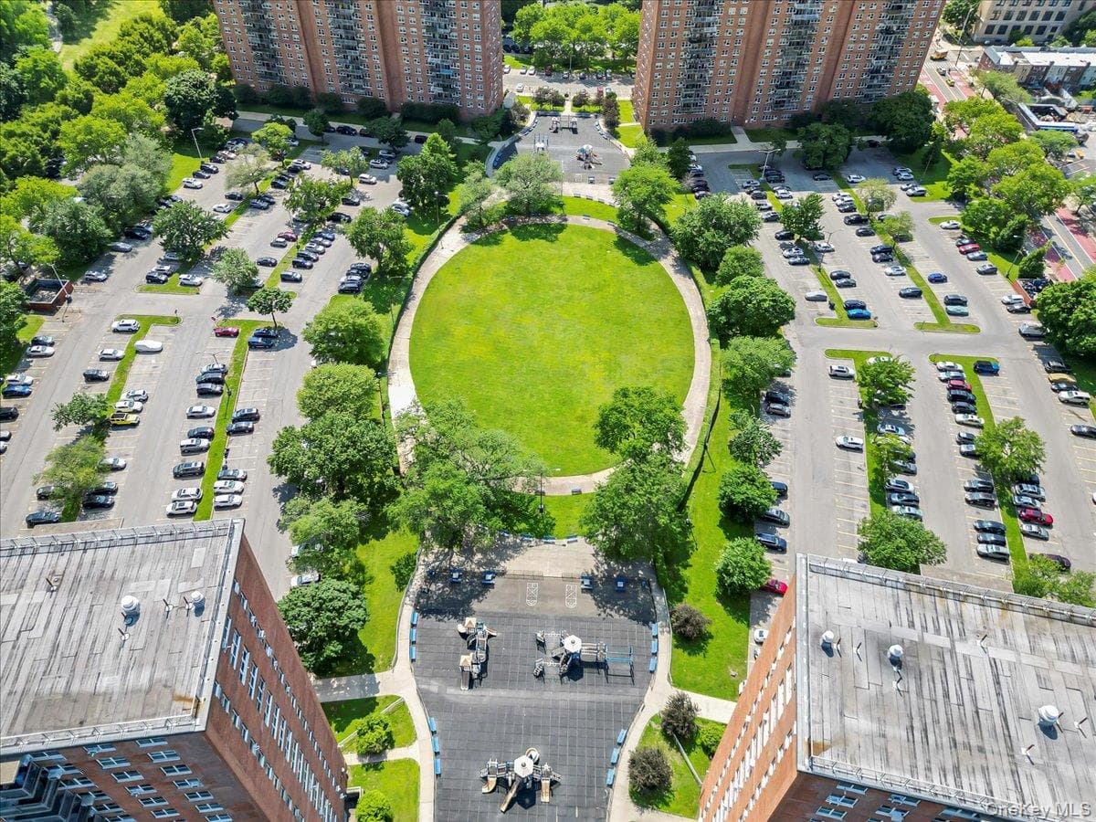 825 Morrison Avenue Unit: 16A thumbnail 26