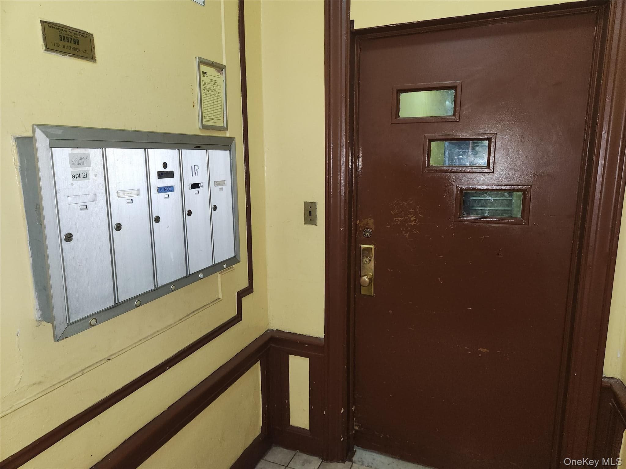 1102 Winthrop Street Unit: 4 thumbnail 2