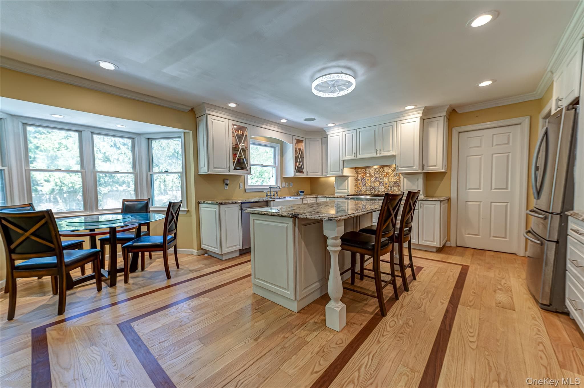 220 Windsor Avenue thumbnail 6