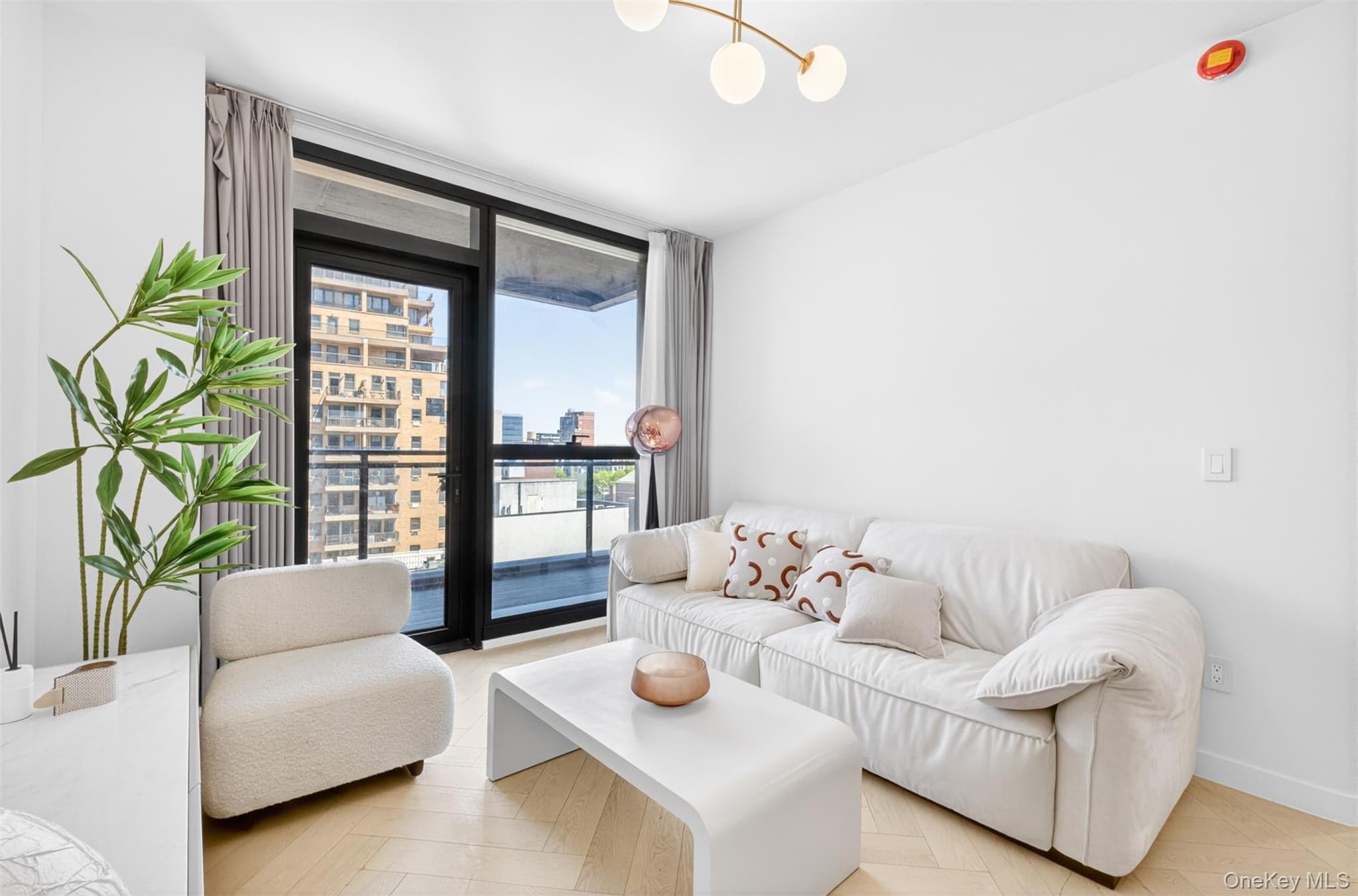 133-25 37th Avenue Unit: 6K thumbnail 12