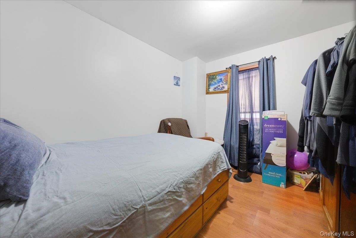 3544 -3546 Laconia Avenue thumbnail 13