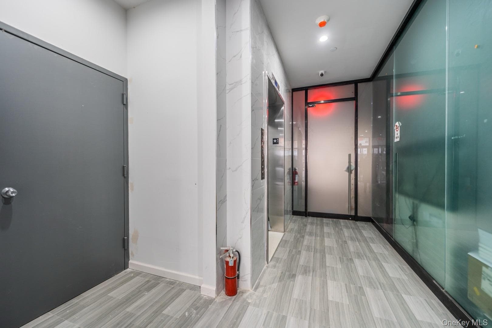 828 57th Street Unit: 5 thumbnail 3