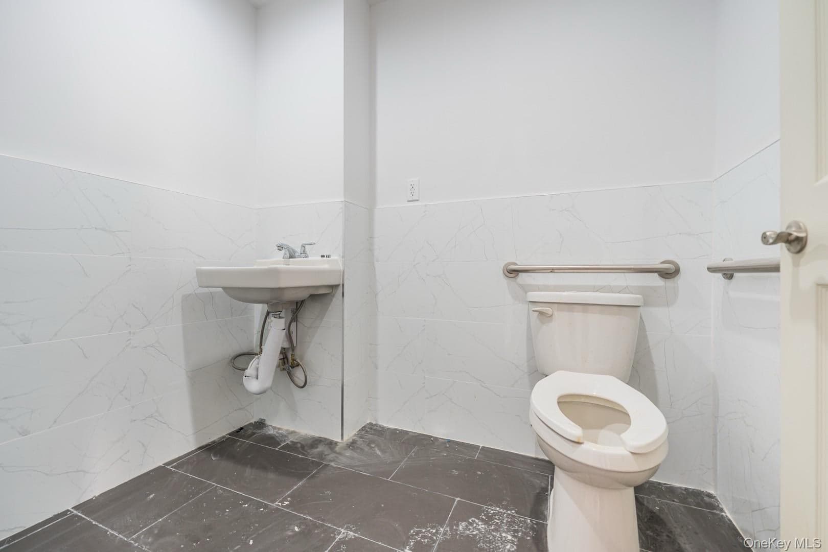 828 57th Street Unit: 5 thumbnail 7