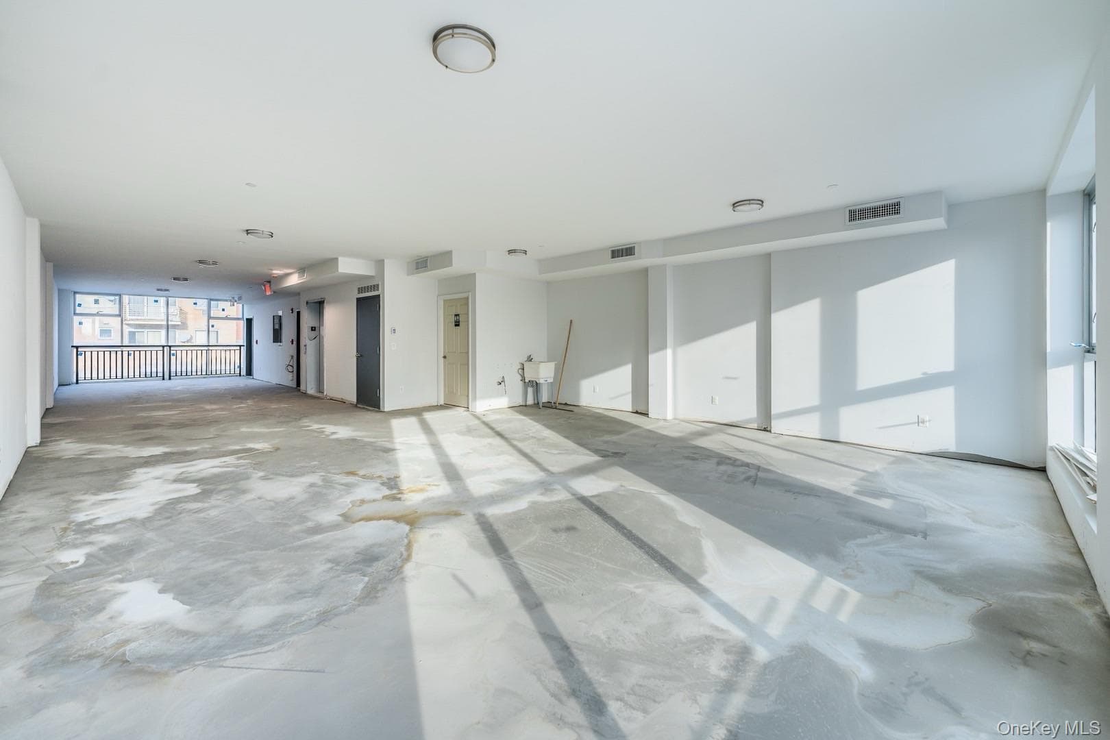 828 57th Street Unit: 5 thumbnail 8