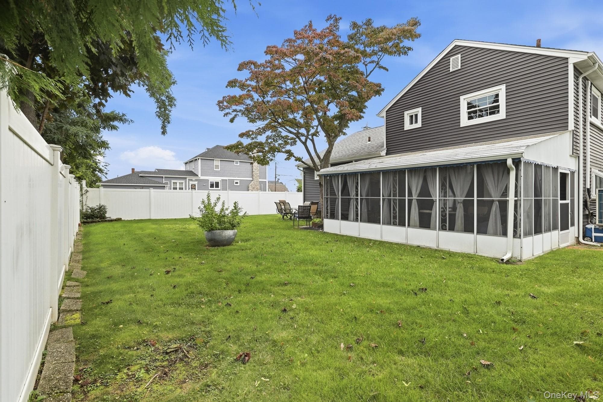131 Fir Street thumbnail 26
