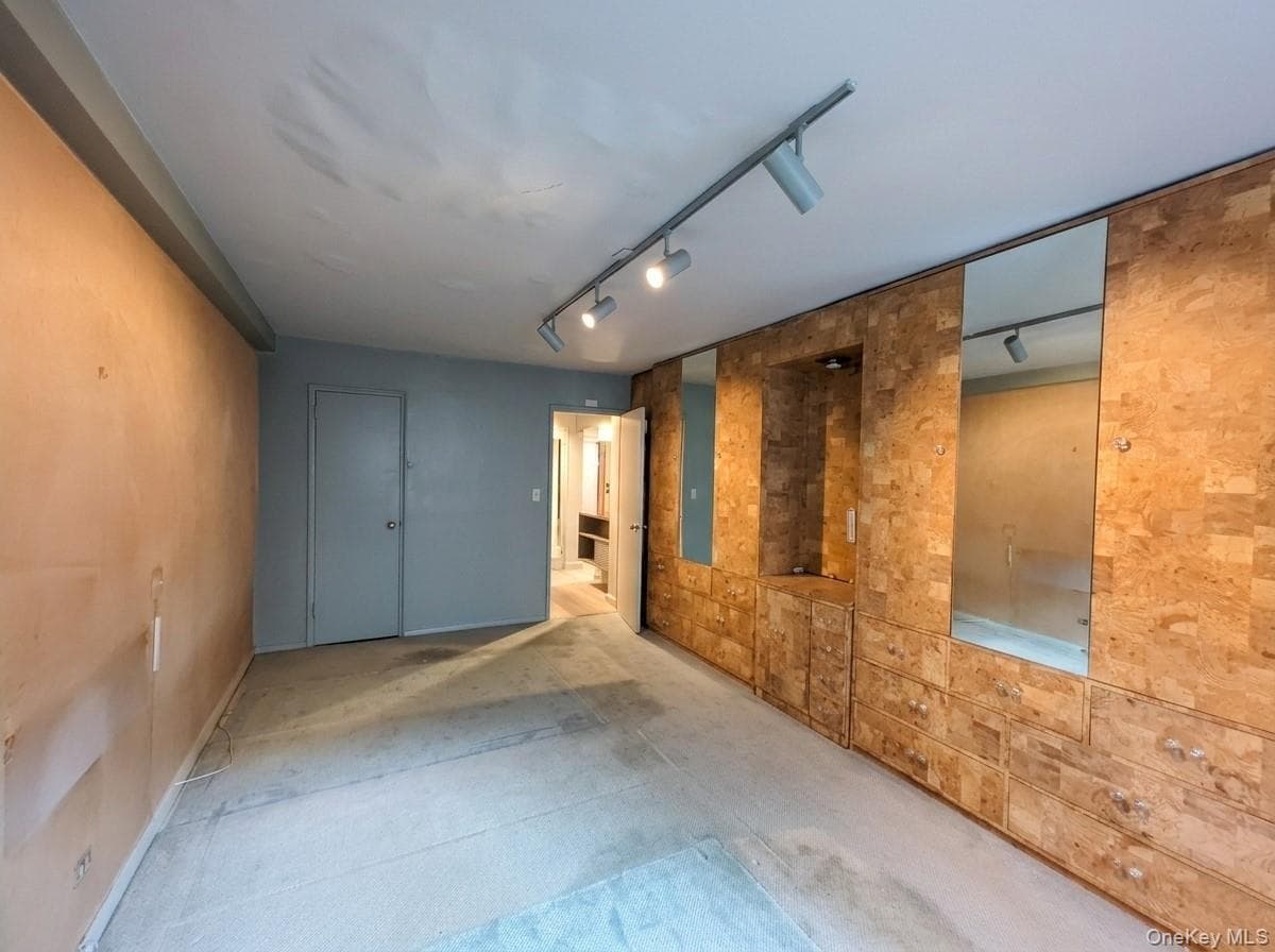 139 E 33rd Street Unit: 12A thumbnail 14