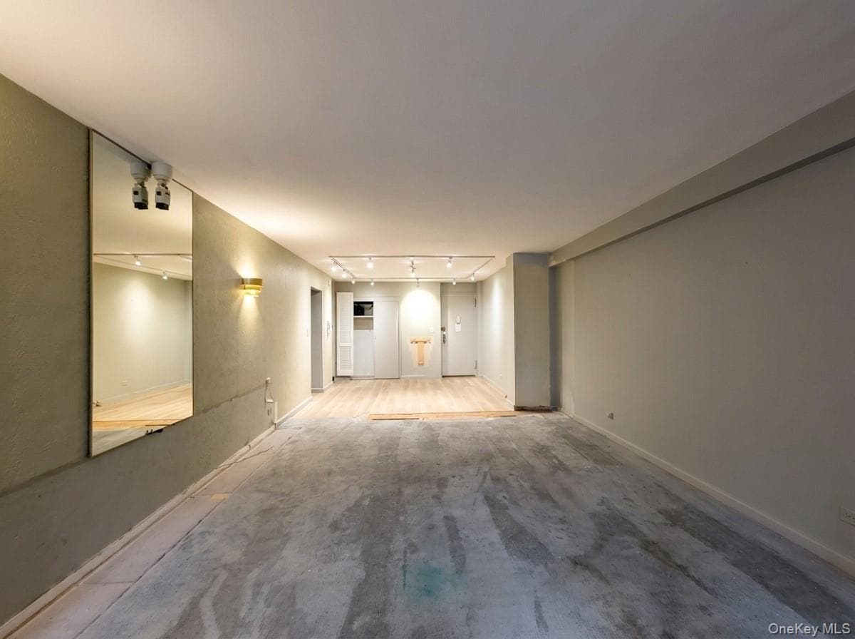 139 E 33rd Street Unit: 12A thumbnail 12