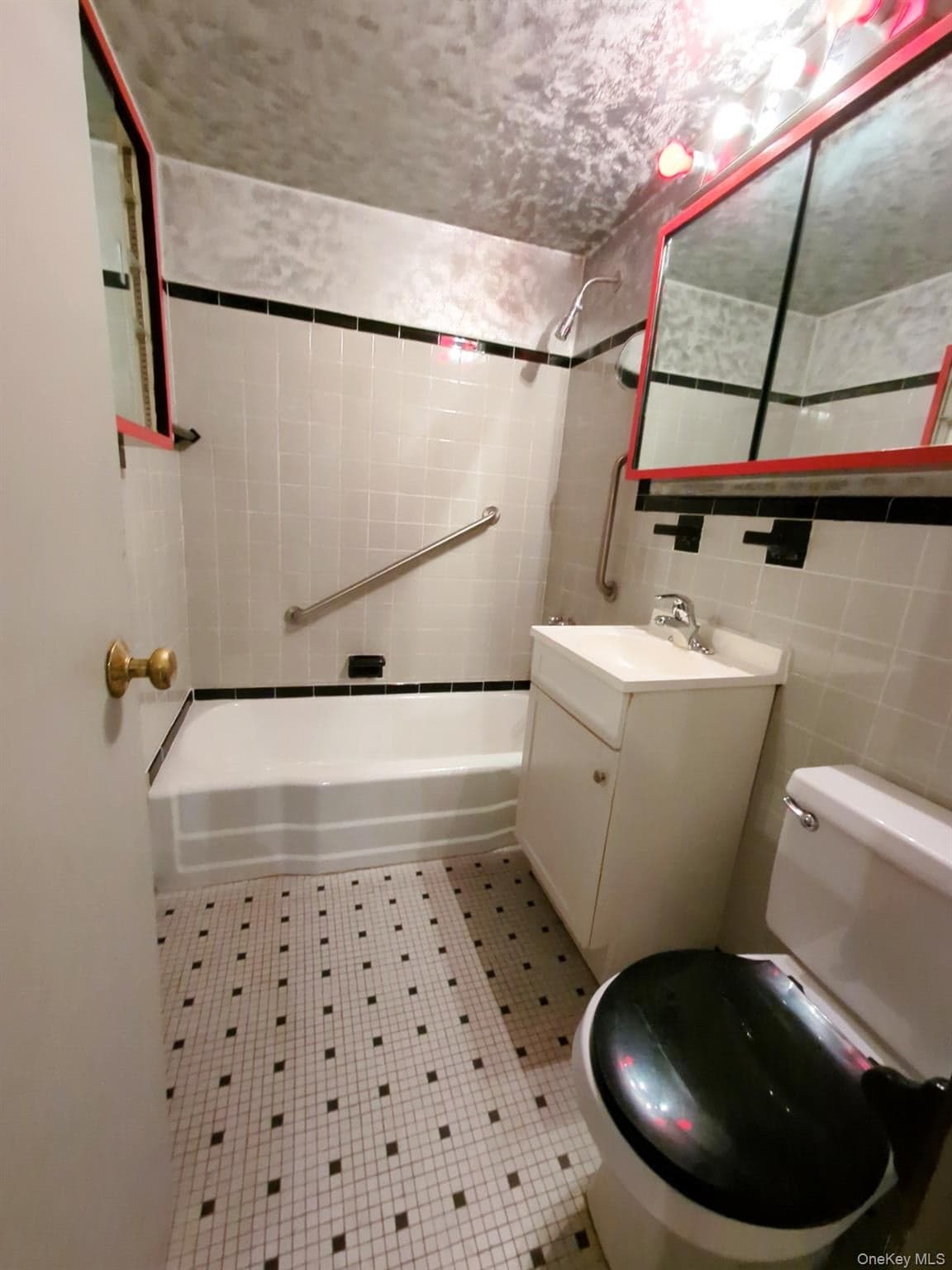 139 E 33rd Street Unit: 12A thumbnail 7