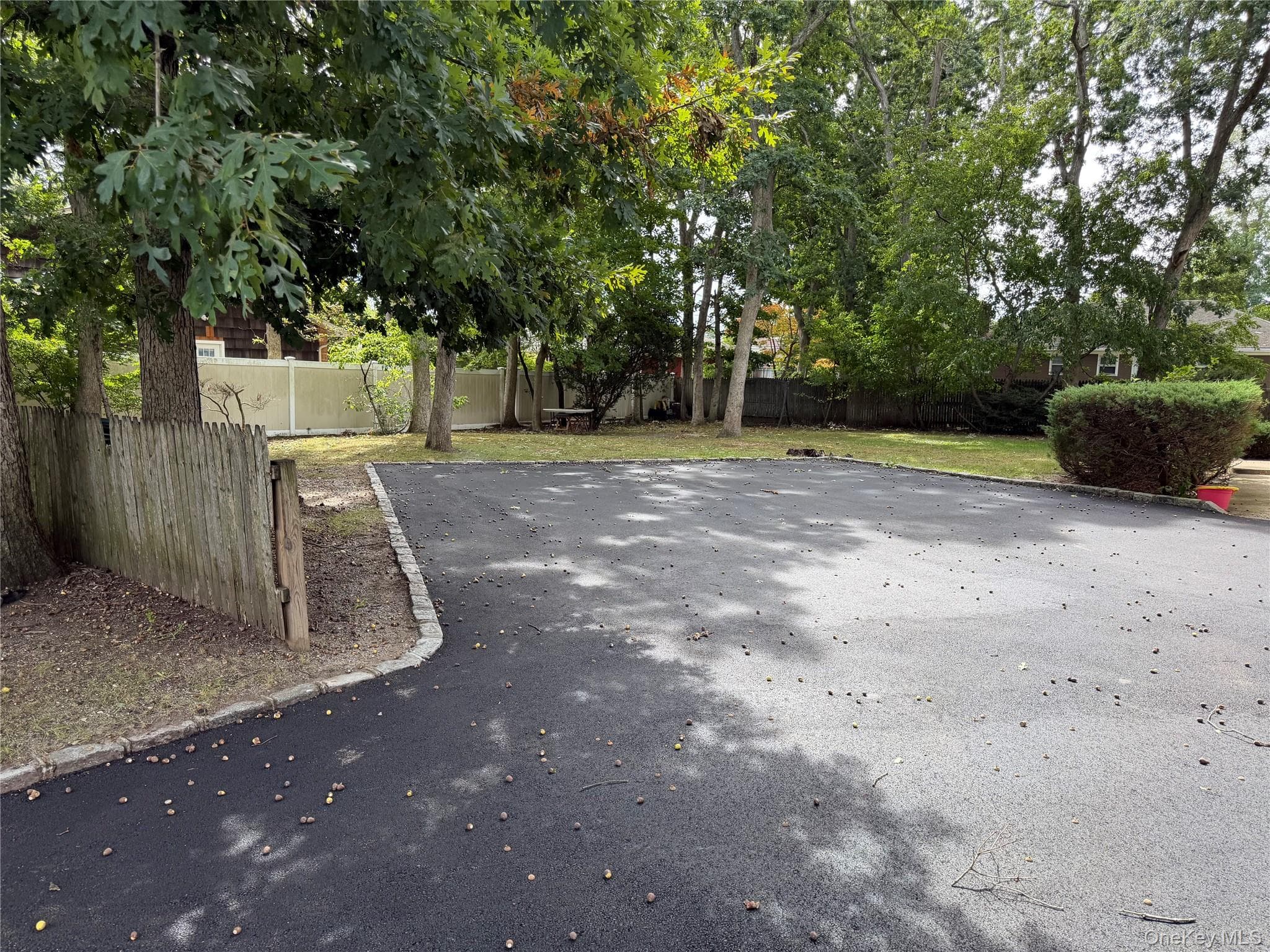 108 Hillside Road thumbnail 2