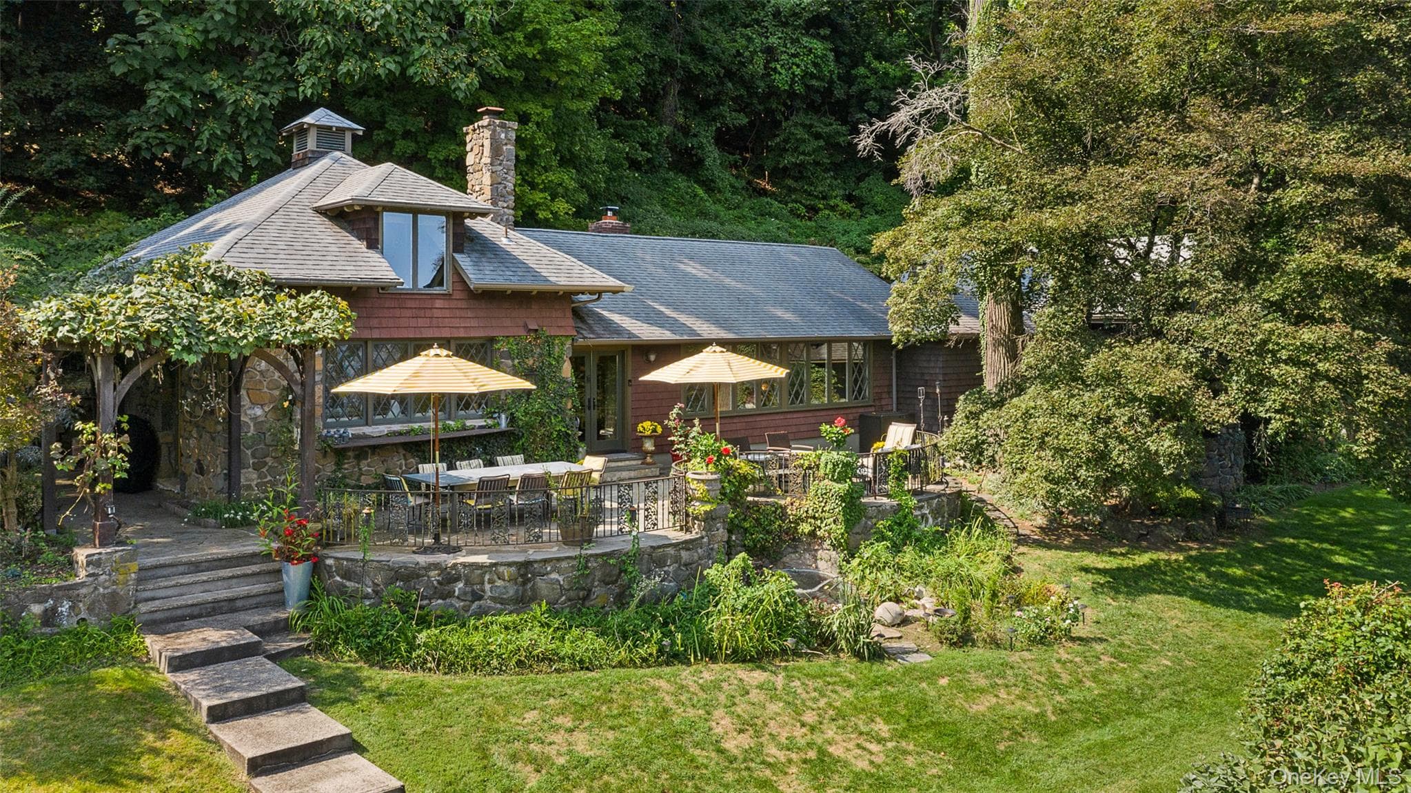 924 Route 9w, Nyack