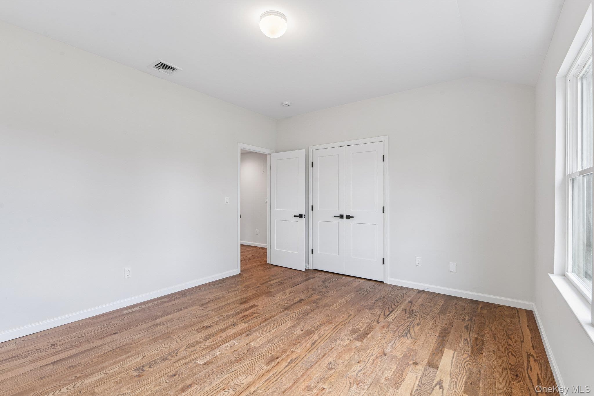 384 Scudder Avenue Unit: Lot 2 thumbnail 20