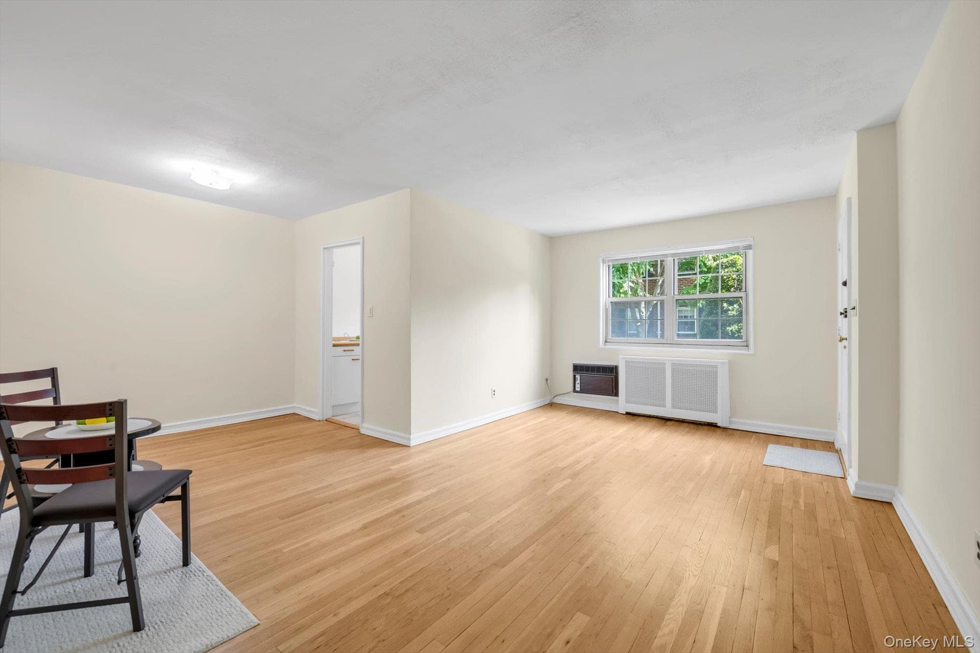 69-17 215 Street Unit: A thumbnail 3