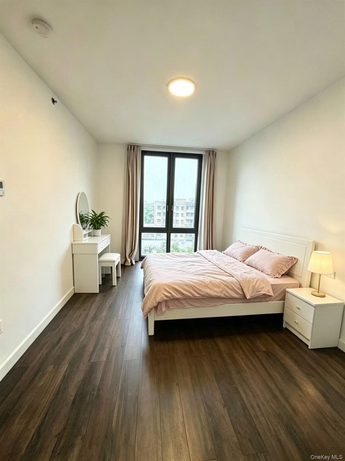 144-27 Sanford Avenue Unit: 6L thumbnail 4