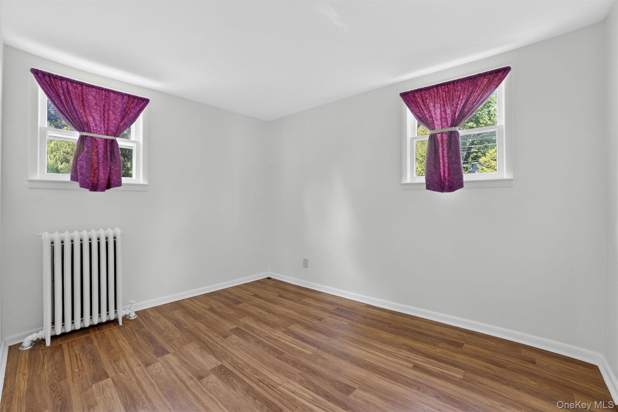33 Maurice Avenue thumbnail 17