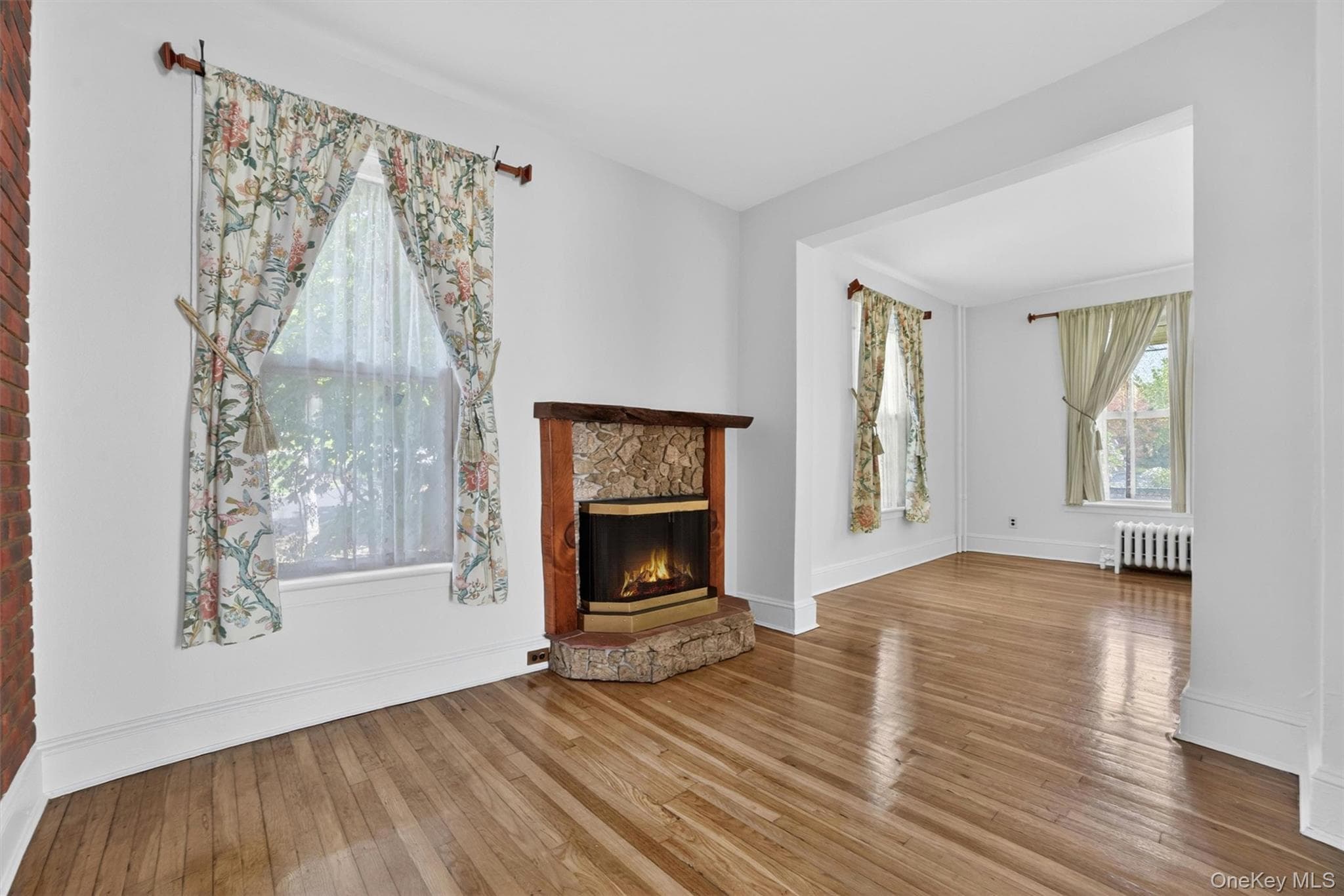 33 Maurice Avenue thumbnail 10
