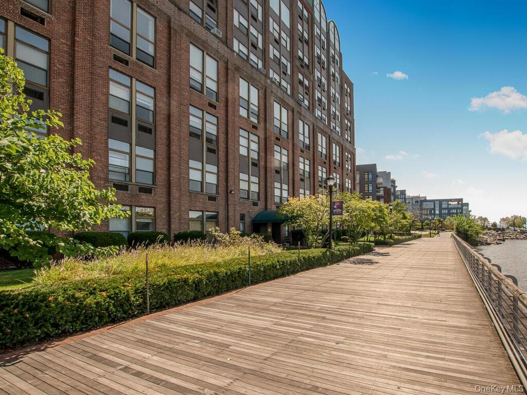 23 Water Grant Street Unit: 11A thumbnail 3