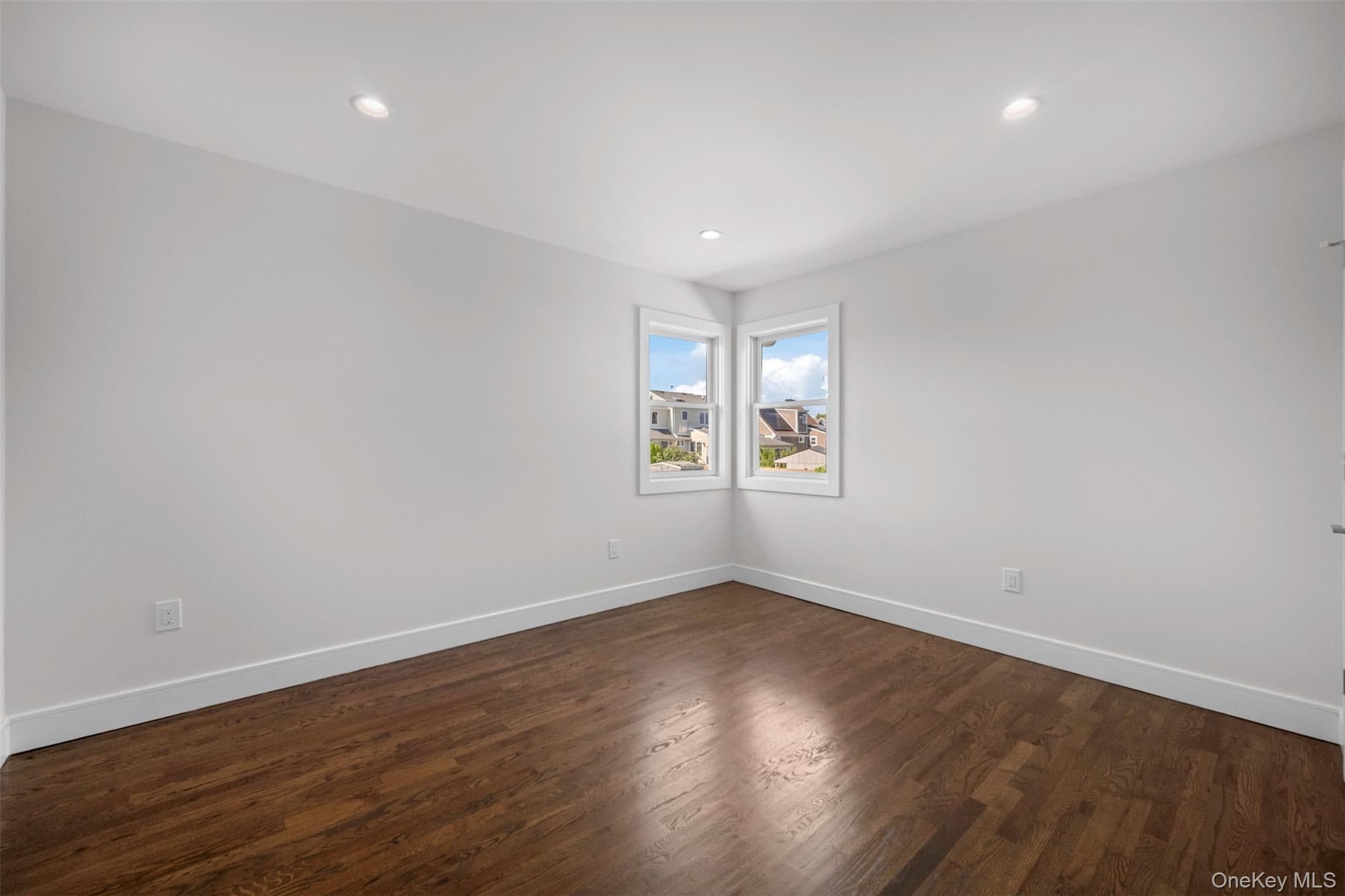 3280 Elliott Boulevard thumbnail 18