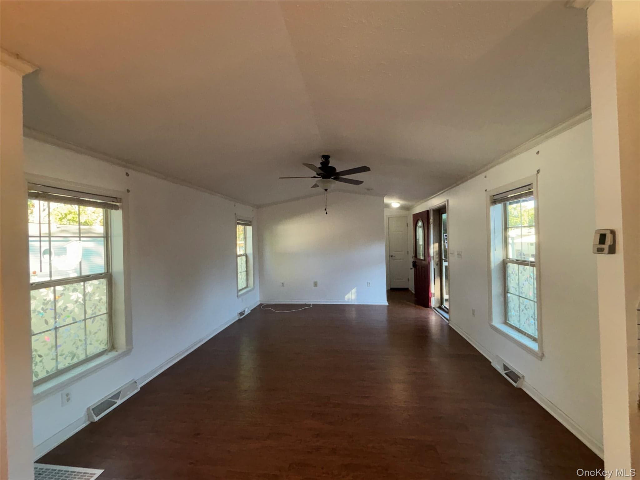 1661 Old Country Road Unit: 84 thumbnail 6